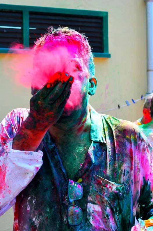 holi mess dormeo