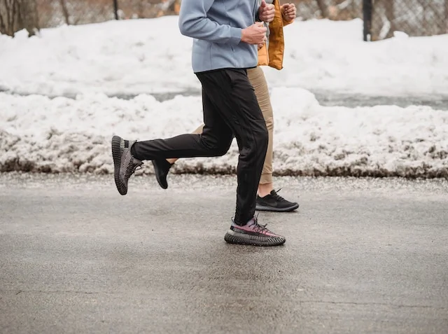 Running though wintry park