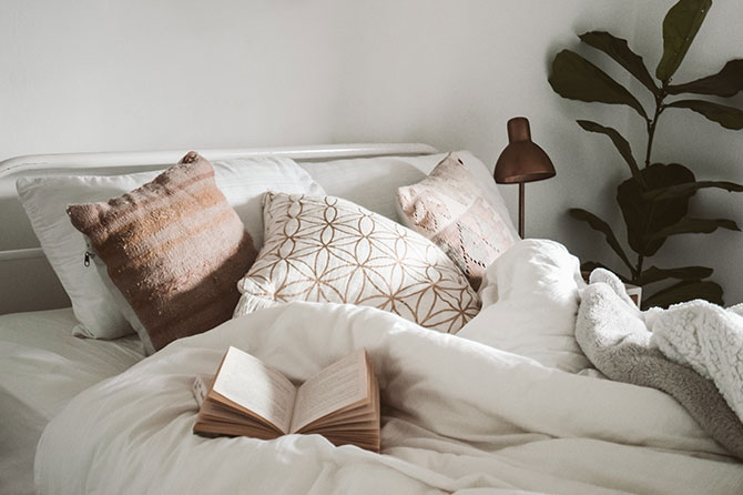 Style Guide: The Cosy Bedroom
