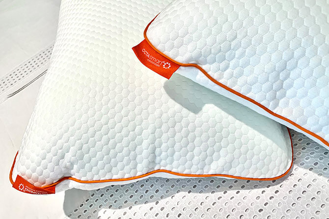 placing a mattress topper on mattress