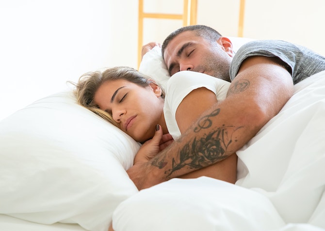 Sharing a Bed with Your Partner: 5 Tips for Success